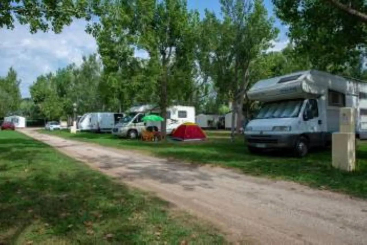 Campeggio Camping Les Peupliers Hyères